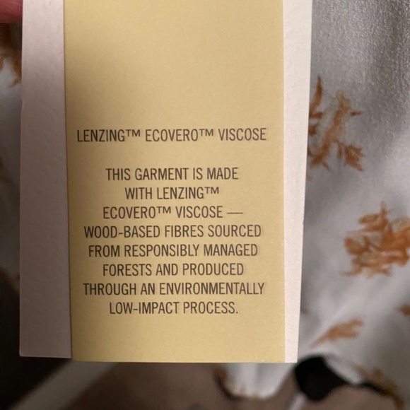 BNWT Aritzia Clarissa Blouse Small - Snowmelt/Maplewood Style - Picture 5 of 5